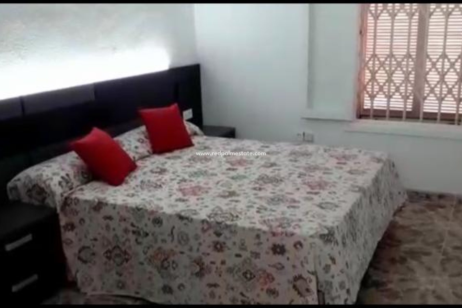 Revente - Villa -
Torrevieja