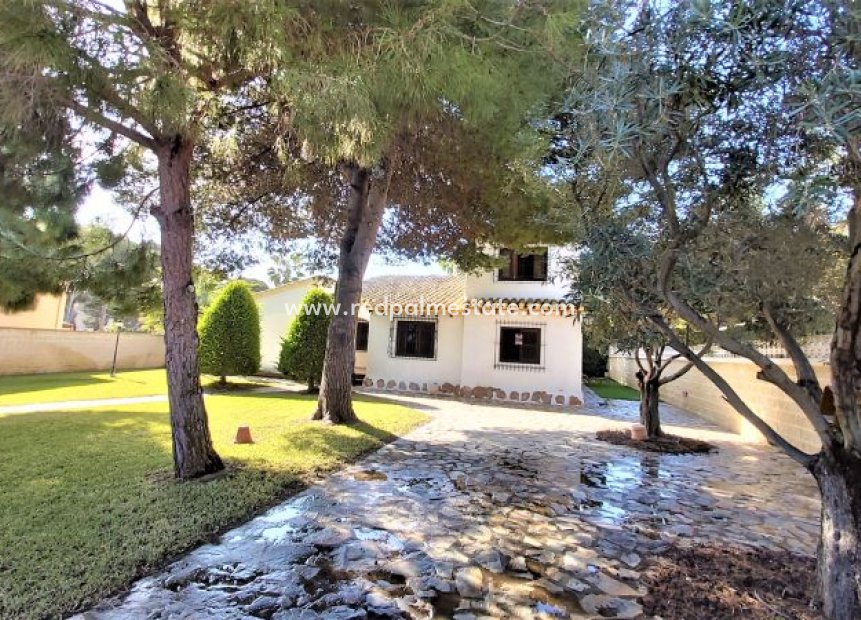 Revente - Villa -
Torrevieja