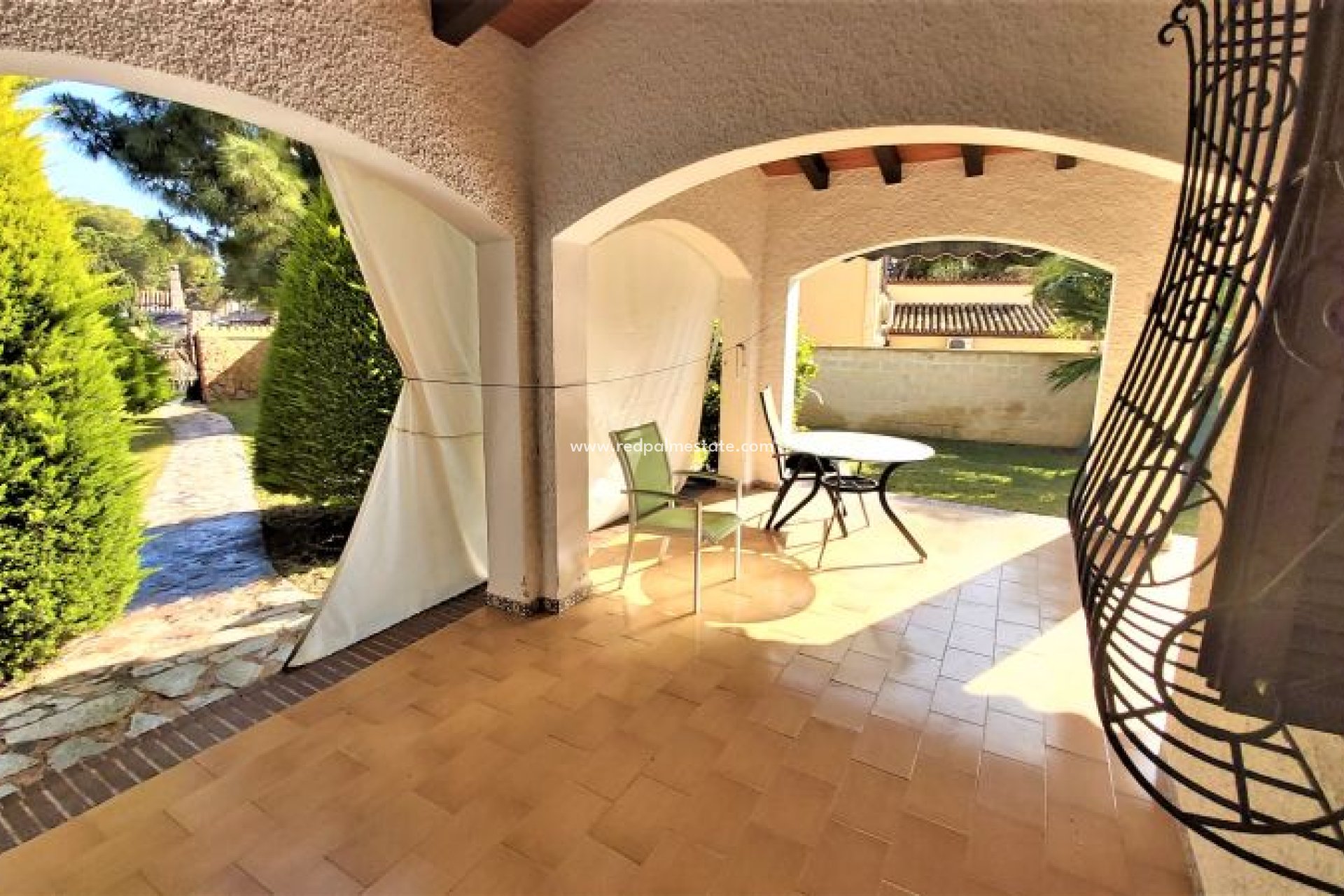 Revente - Villa -
Torrevieja