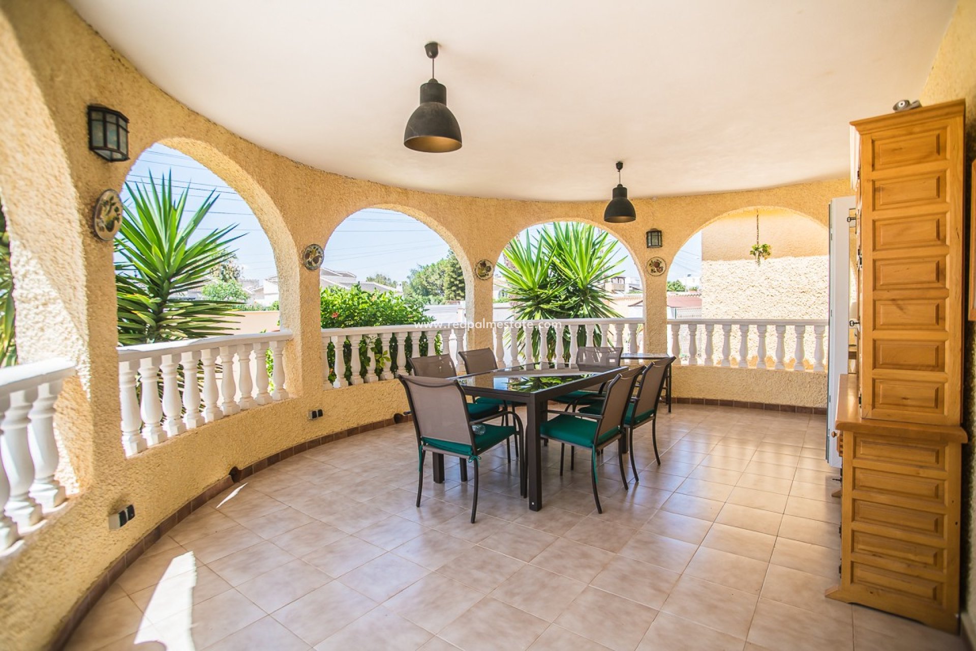 Revente - Villa -
Torrevieja