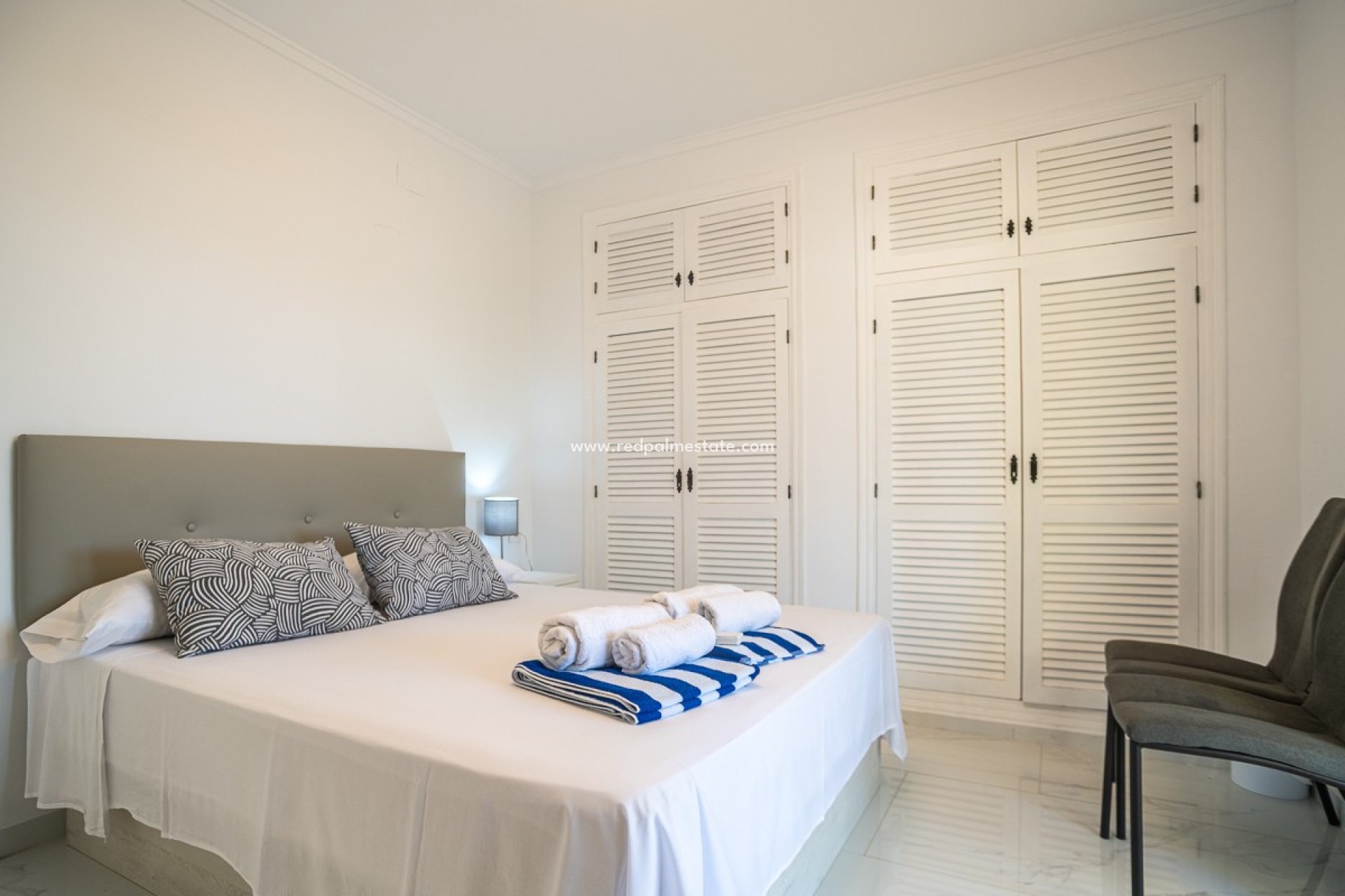 Revente - Villa -
Torrevieja