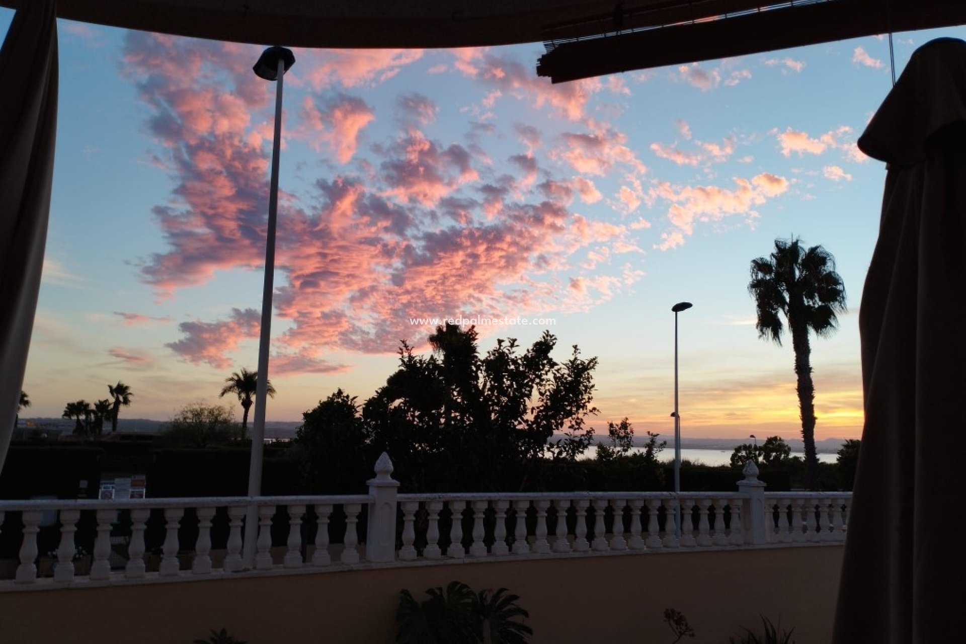 Revente - Villa -
Torrevieja