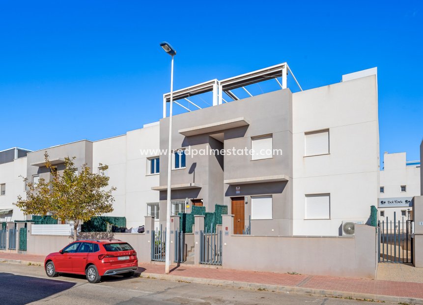 Revente - Villa -
Torrevieja