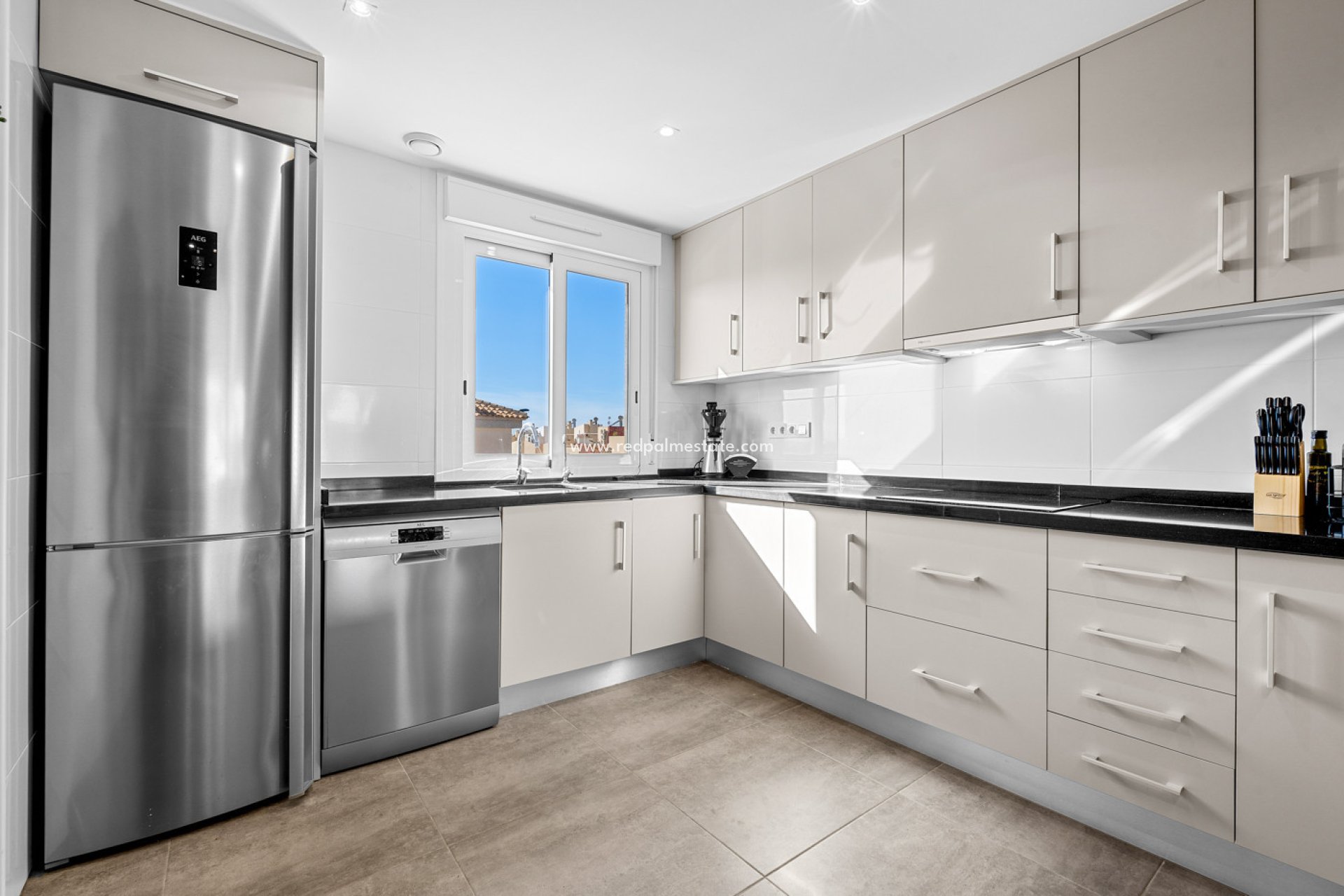 Revente - Villa -
Torrevieja