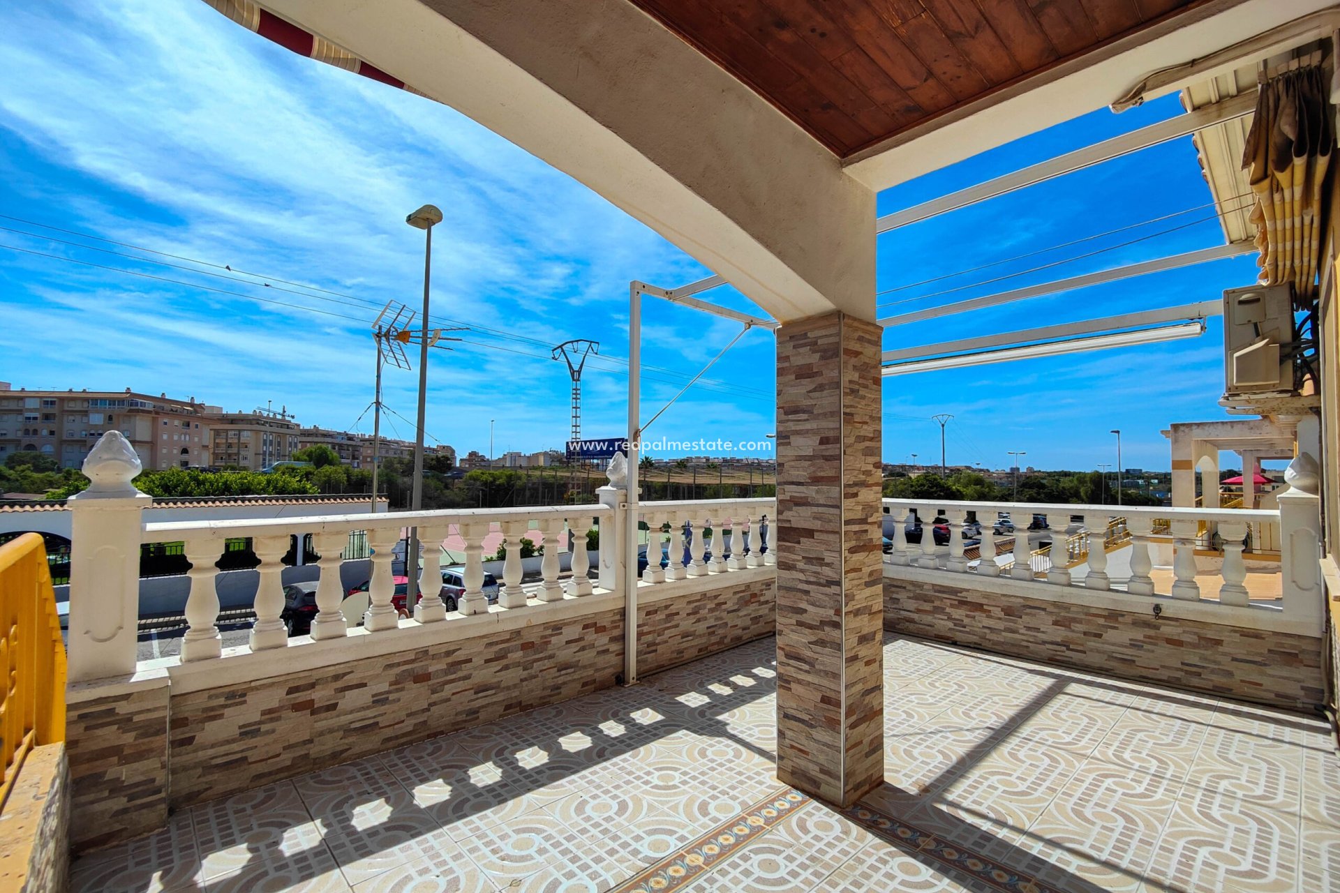 Revente - Villa -
Torrevieja