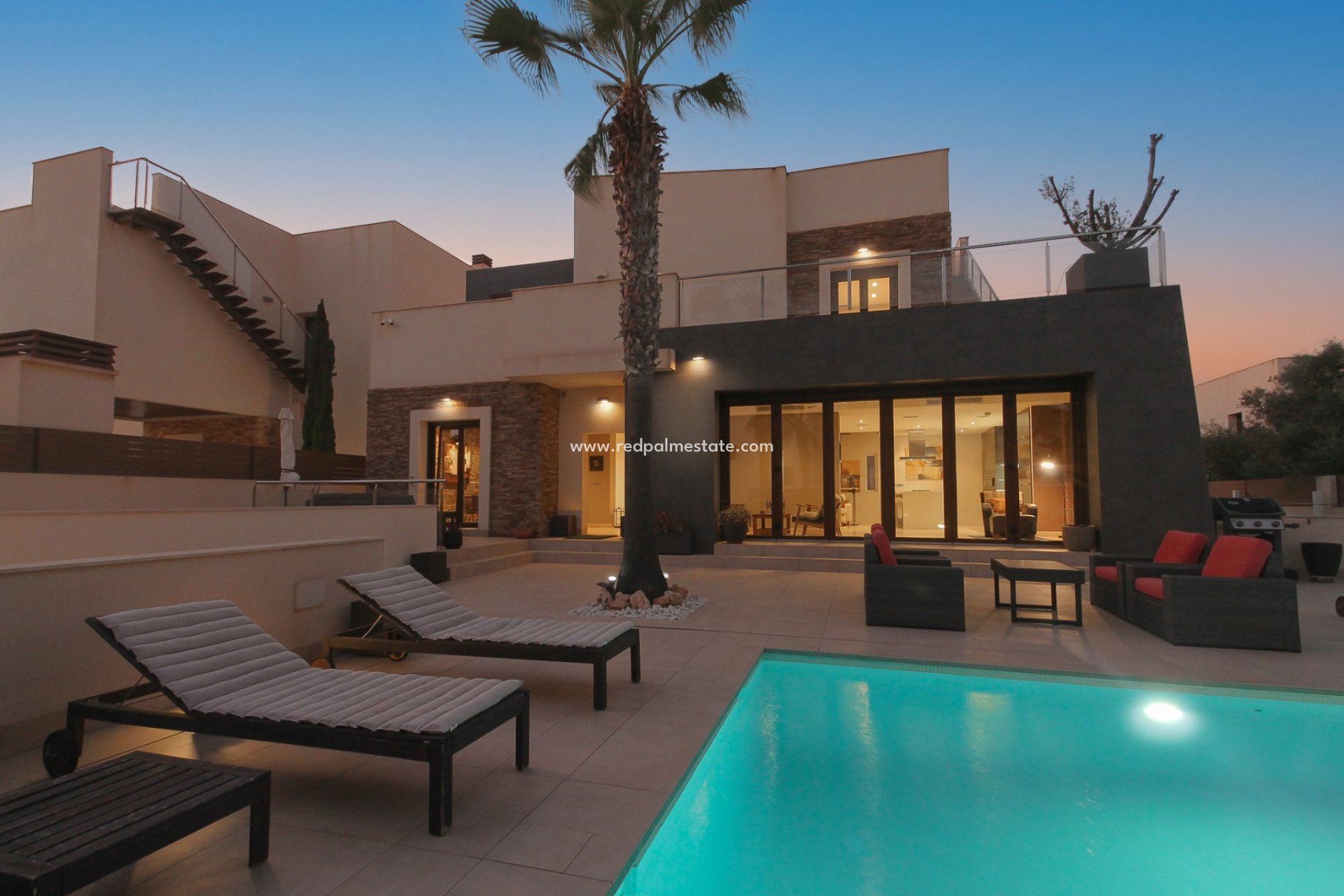 Revente - Villa -
Torrevieja