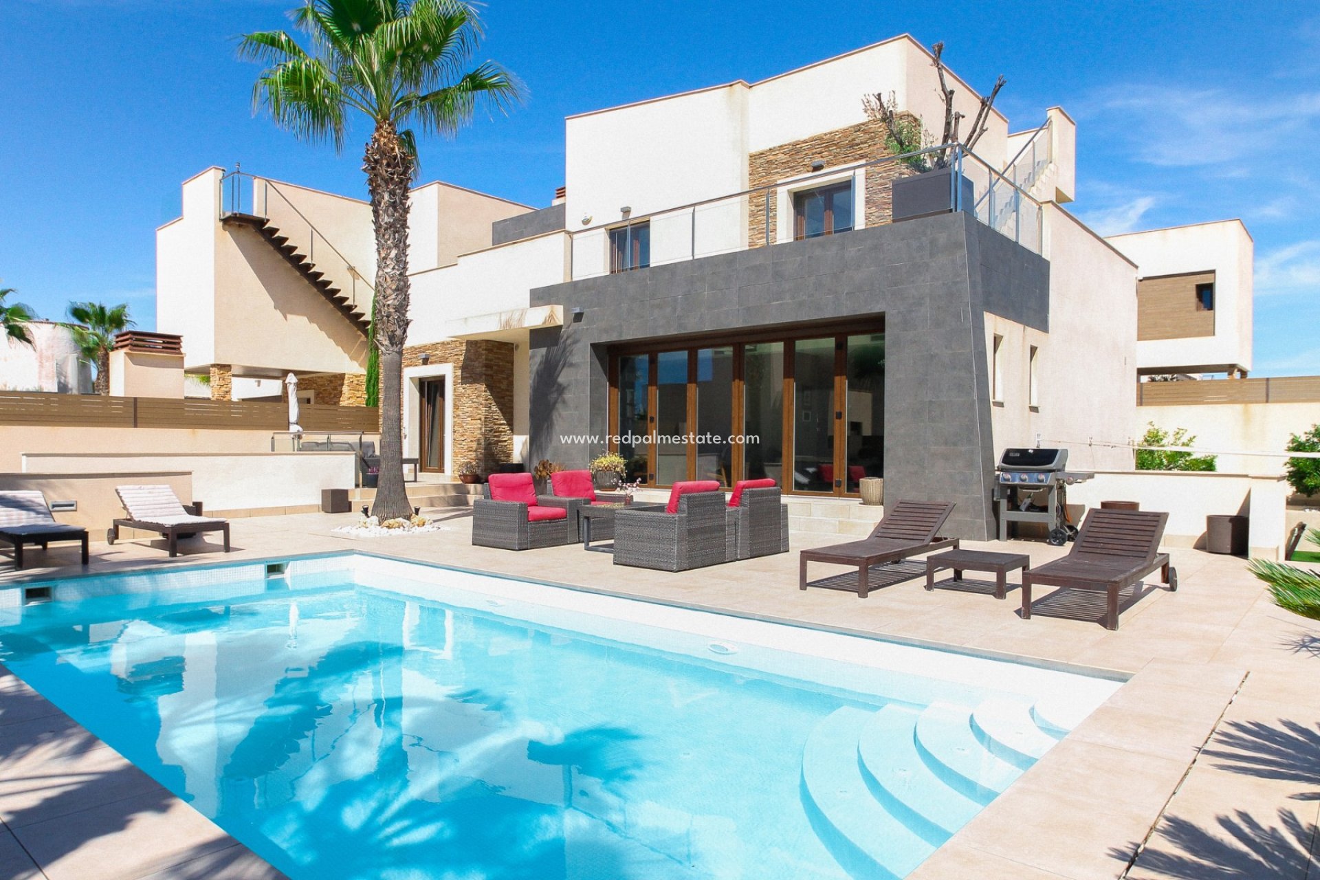Revente - Villa -
Torrevieja