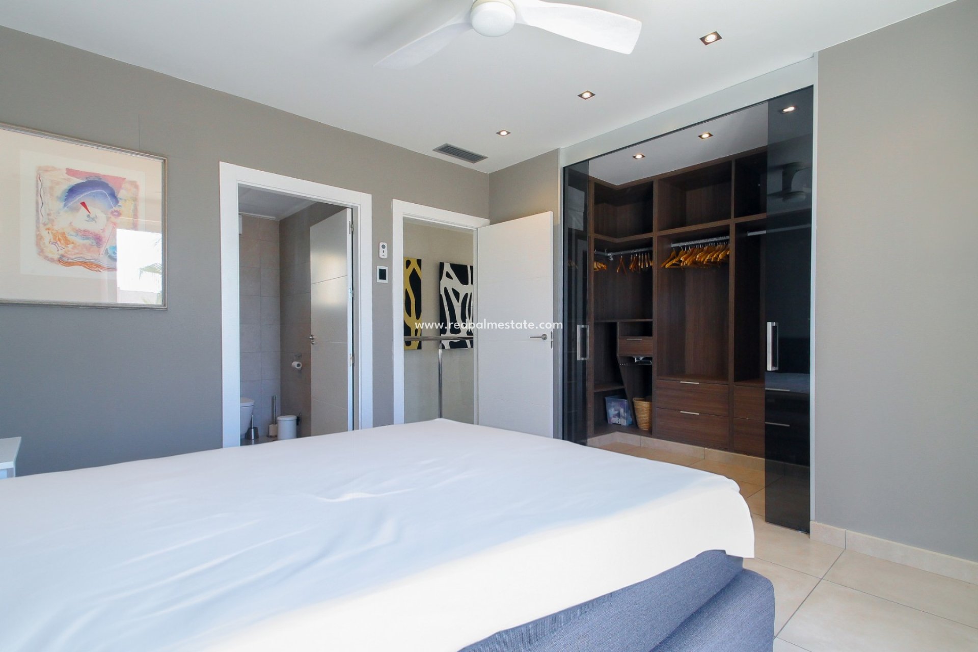 Revente - Villa -
Torrevieja