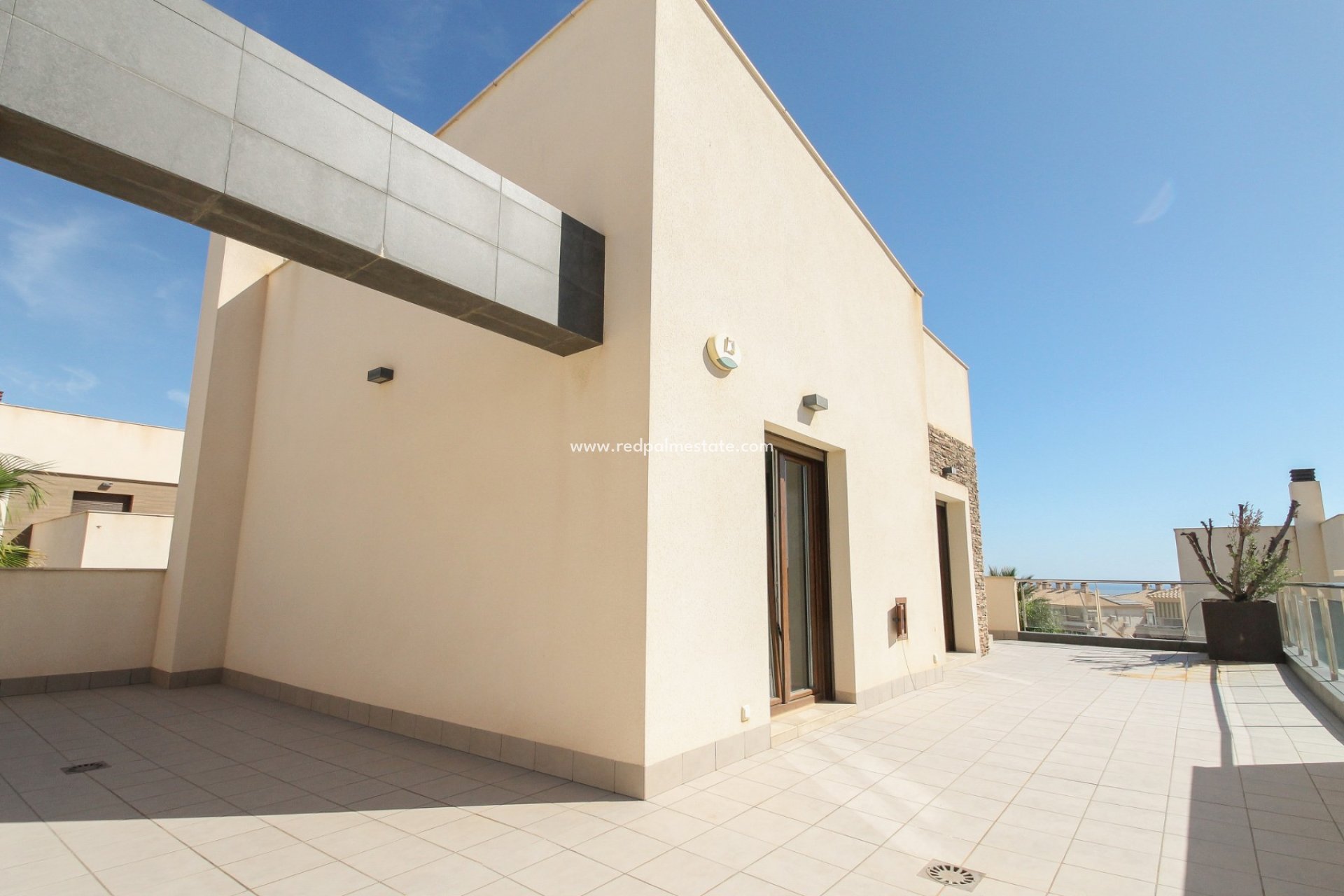 Revente - Villa -
Torrevieja