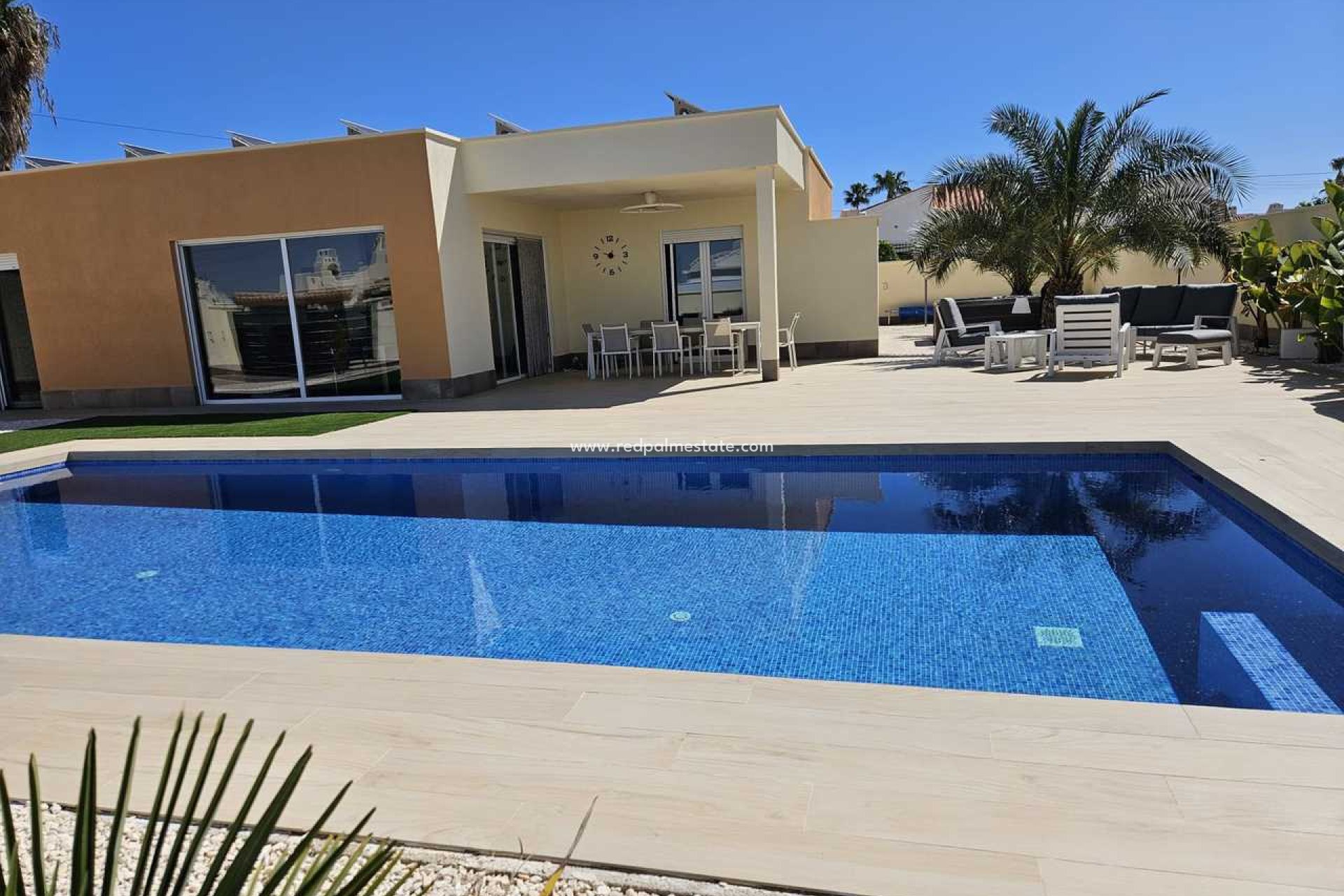 Revente - Villa -
Torrevieja