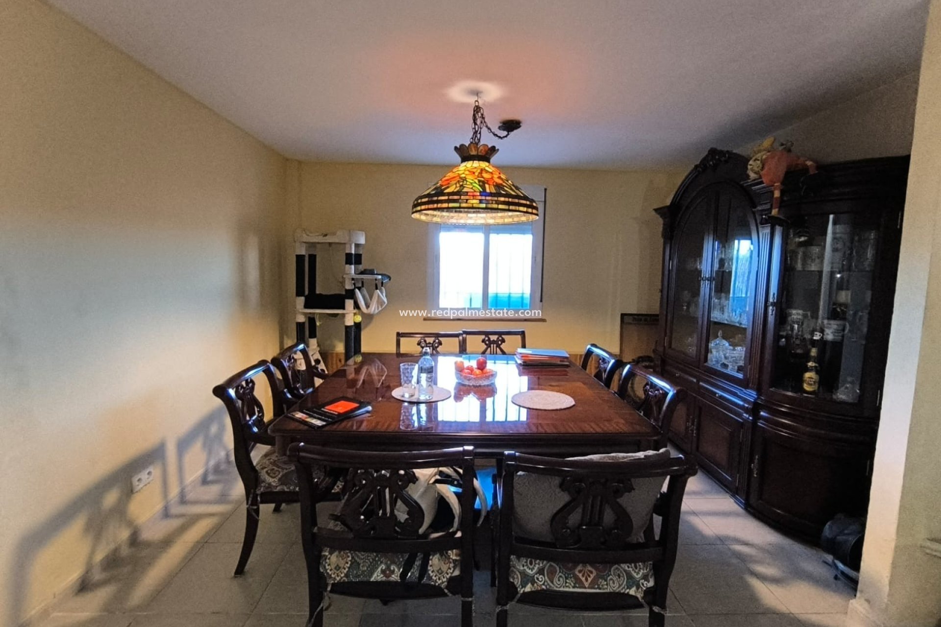 Revente - Villa -
Villena - Inland