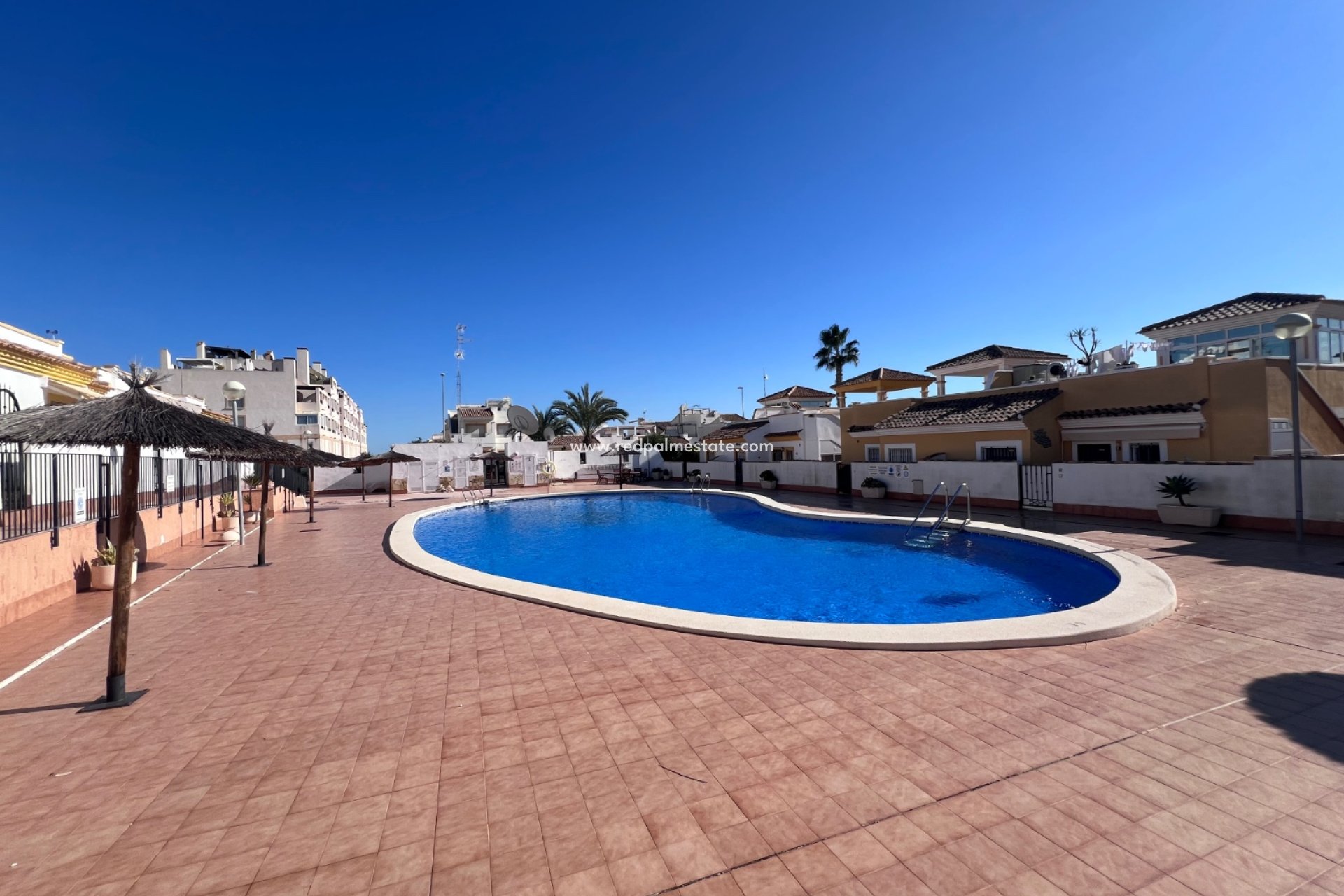 Revente - Villa -
Vistabella Golf Entre Naranjos - Inland