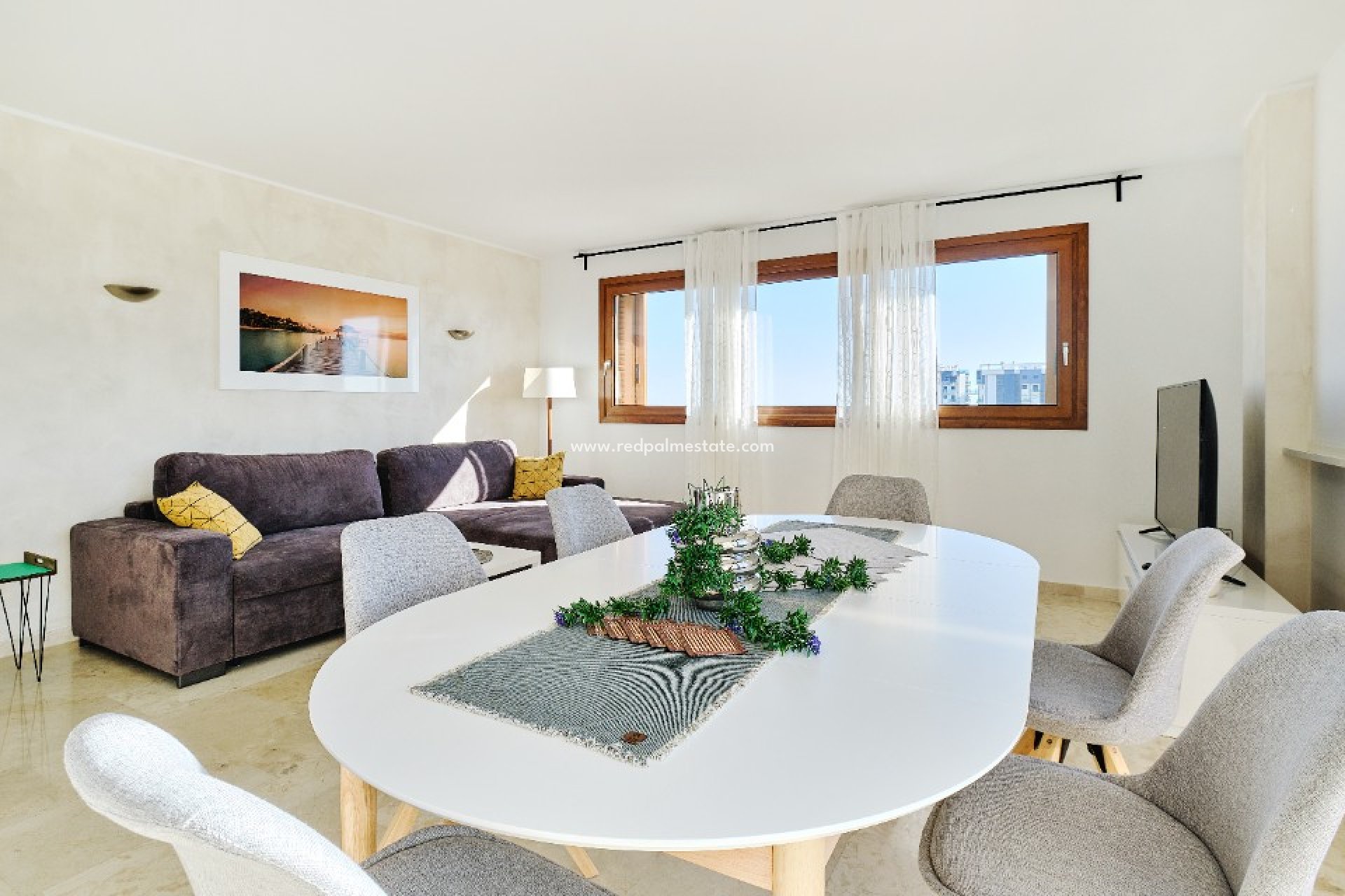 Short Term Rental - Apartments -
Torrevieja - La Entrada