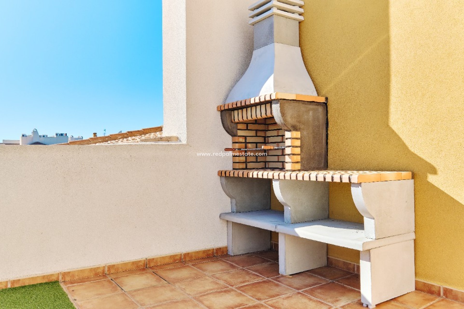 Short Term Rental - Apartments -
Torrevieja - La Entrada