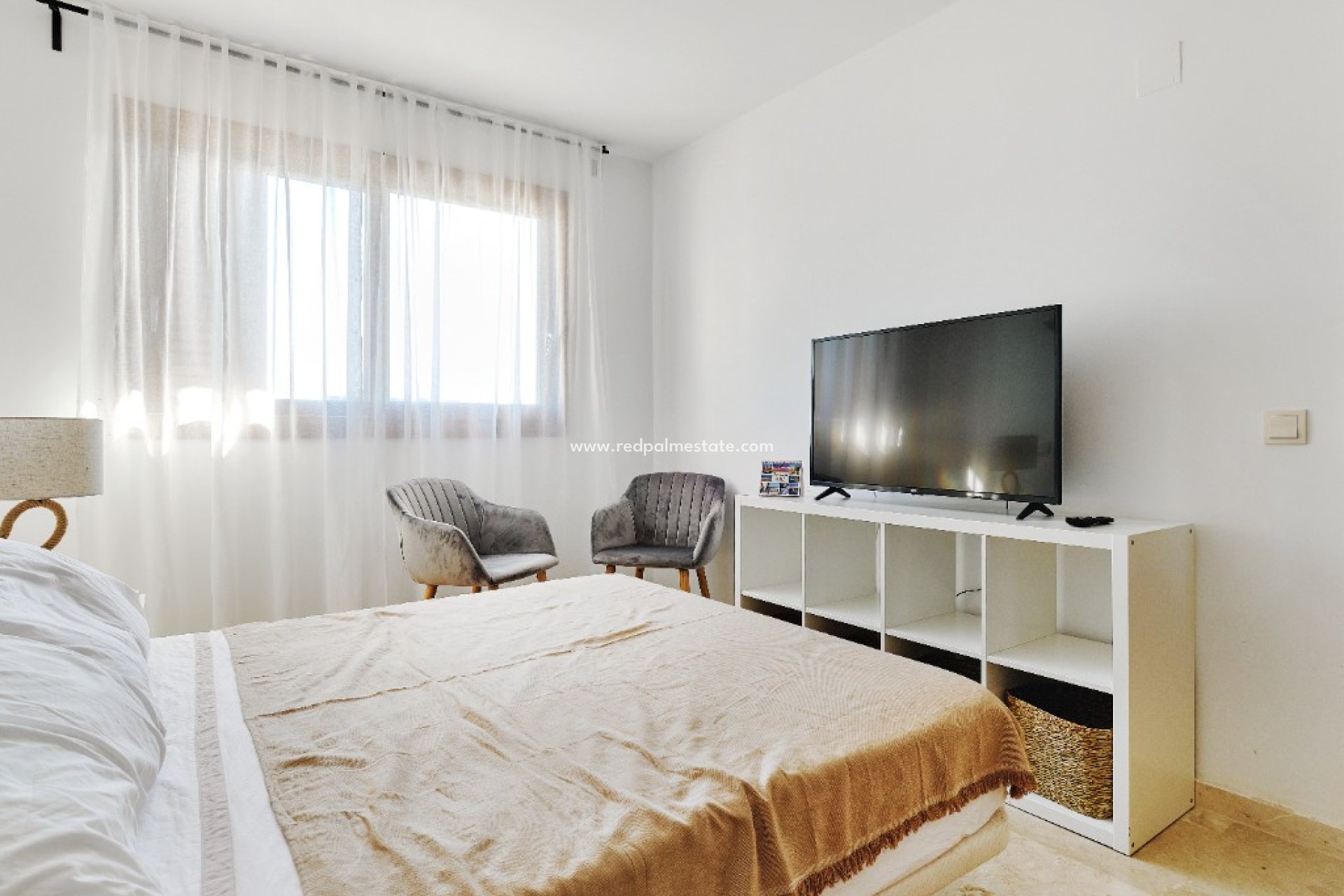 Short Term Rental - Apartments -
Torrevieja - La Entrada