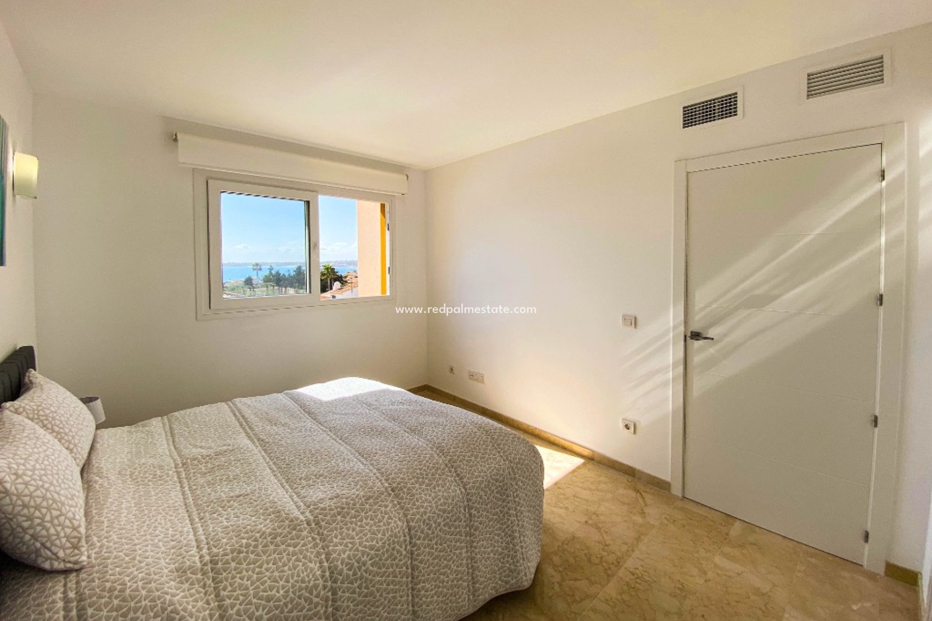 Short Term Rental - Apartments -
Torrevieja - La Recoleta