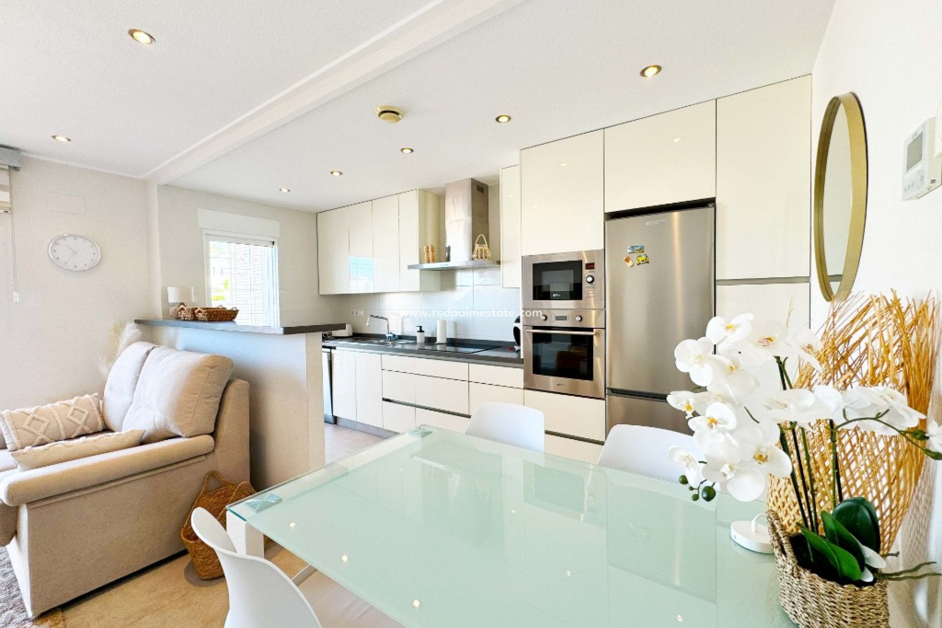 Short Term Rental - Apartments -
Torrevieja - Punta prima