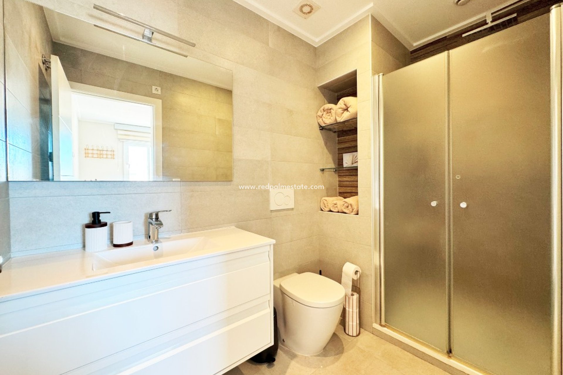 Short Term Rental - Apartments -
Torrevieja - Punta prima