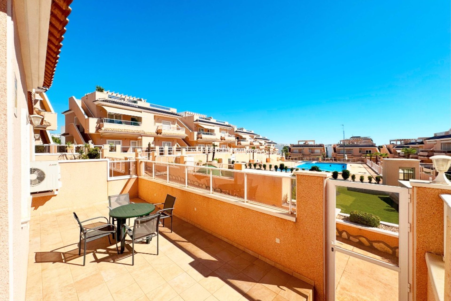 Short Term Rental - Apartments -
Torrevieja - Punta prima