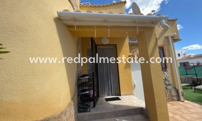 Stadshuis - Herverkoop - Orihuela Costa - Los Almendros-la Florida