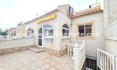 Terraced house - Resale - Torrevieja - Torretas