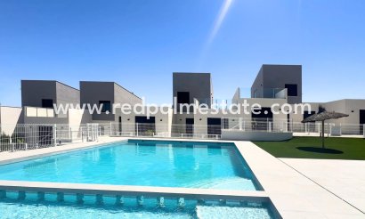 Town House - New Build -
            Banos y Mendigo - RSG-96163