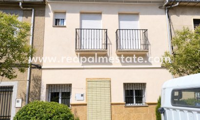 Town House - Resale - Algueña - Inland