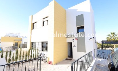 Town House - Resale - Busot - Urbanizacion valle dorado