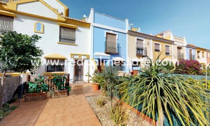 Town House - Resale - Roda - Roda