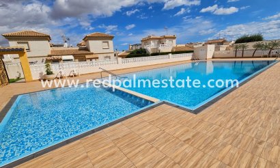 Town House - Resale - Torrevieja - Los balcones