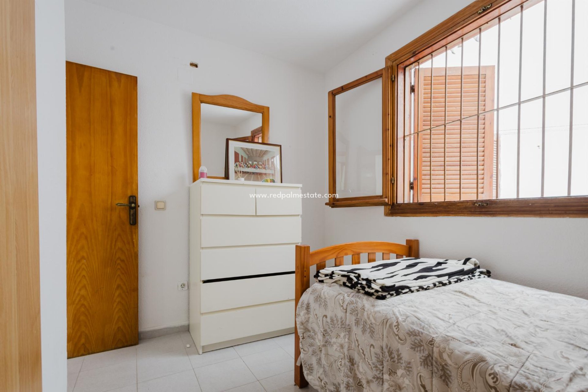 Videresalg - Apartamento -
Torrevieja - El Acequión - Los Náufragos