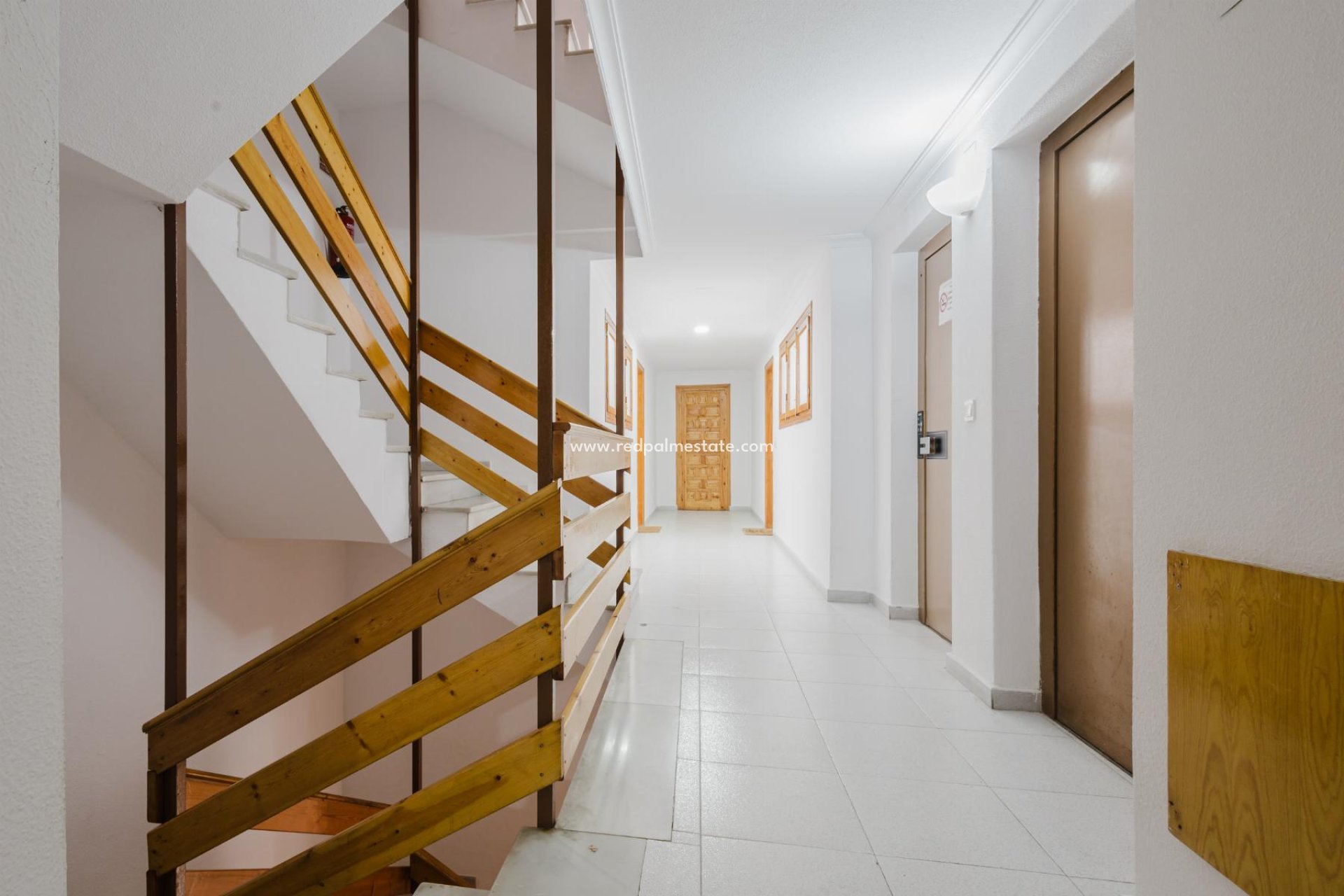 Videresalg - Apartamento -
Torrevieja - El Acequión - Los Náufragos