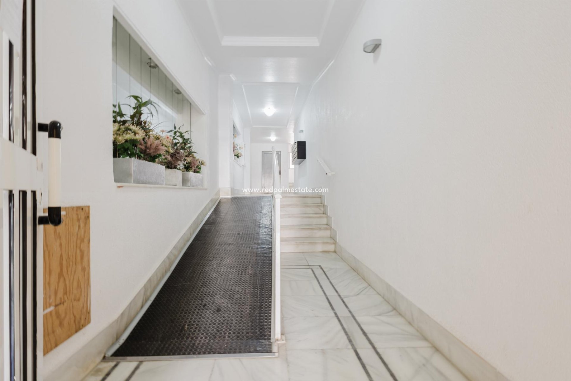 Videresalg - Apartamento -
Torrevieja - El Acequión - Los Náufragos