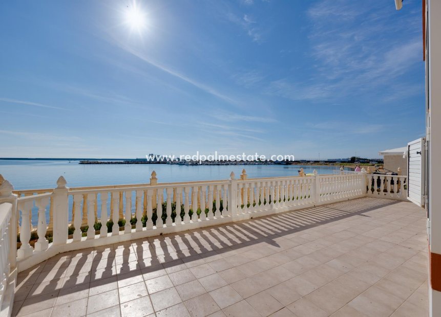 Videresalg - Apartamento -
Torrevieja - El Acequión - Los Náufragos