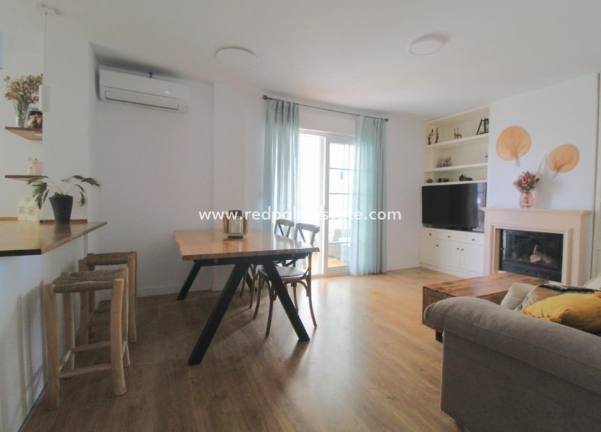 Videresalg - Apartamento -
Torrevieja - La Veleta