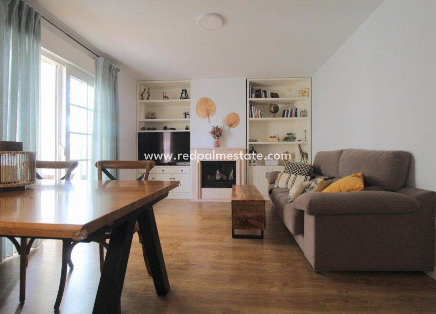 Videresalg - Apartamento -
Torrevieja - La Veleta