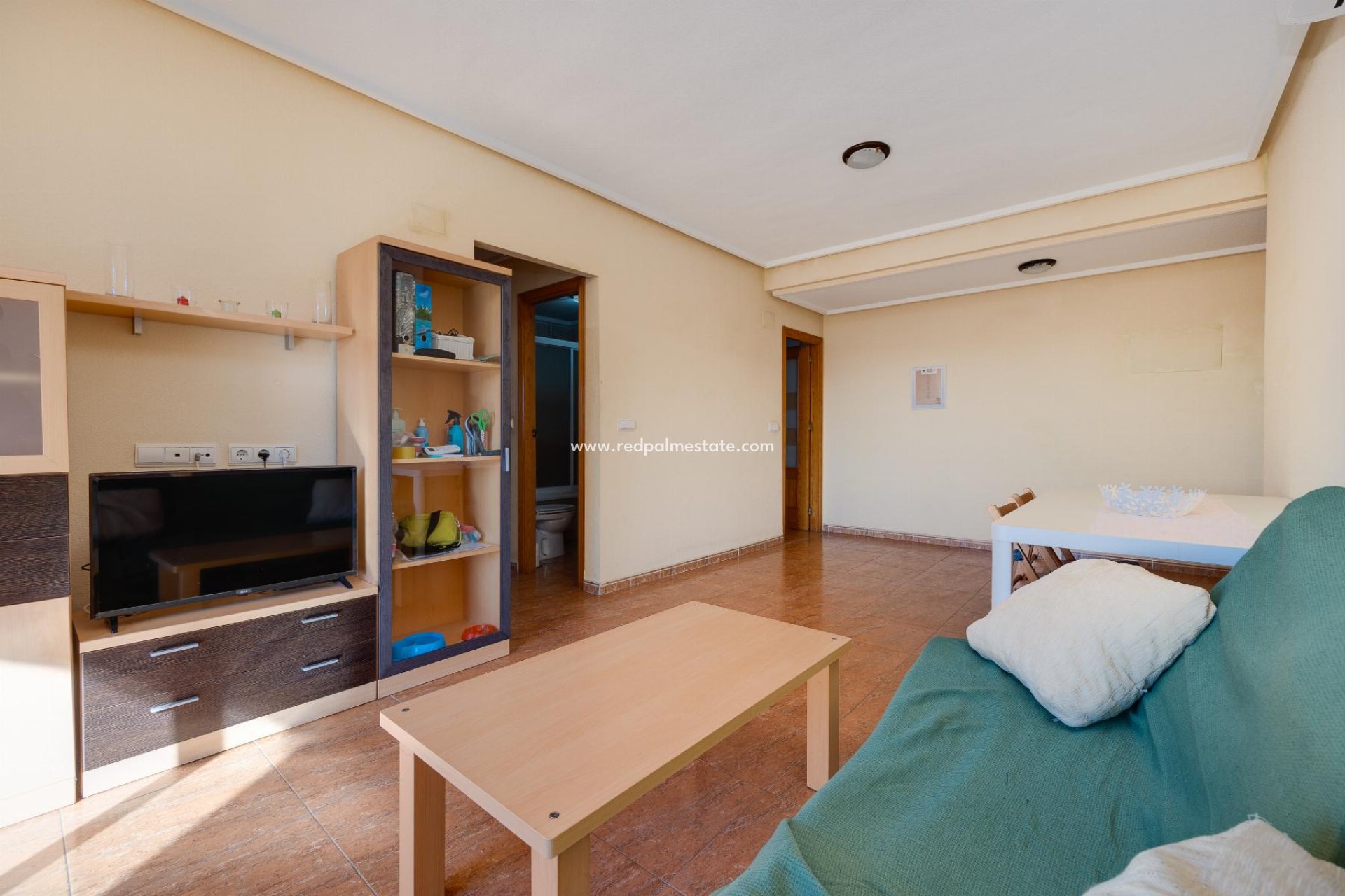 Videresalg - Apartamento -
Torrevieja - PARQUE DE LAS NACIONES