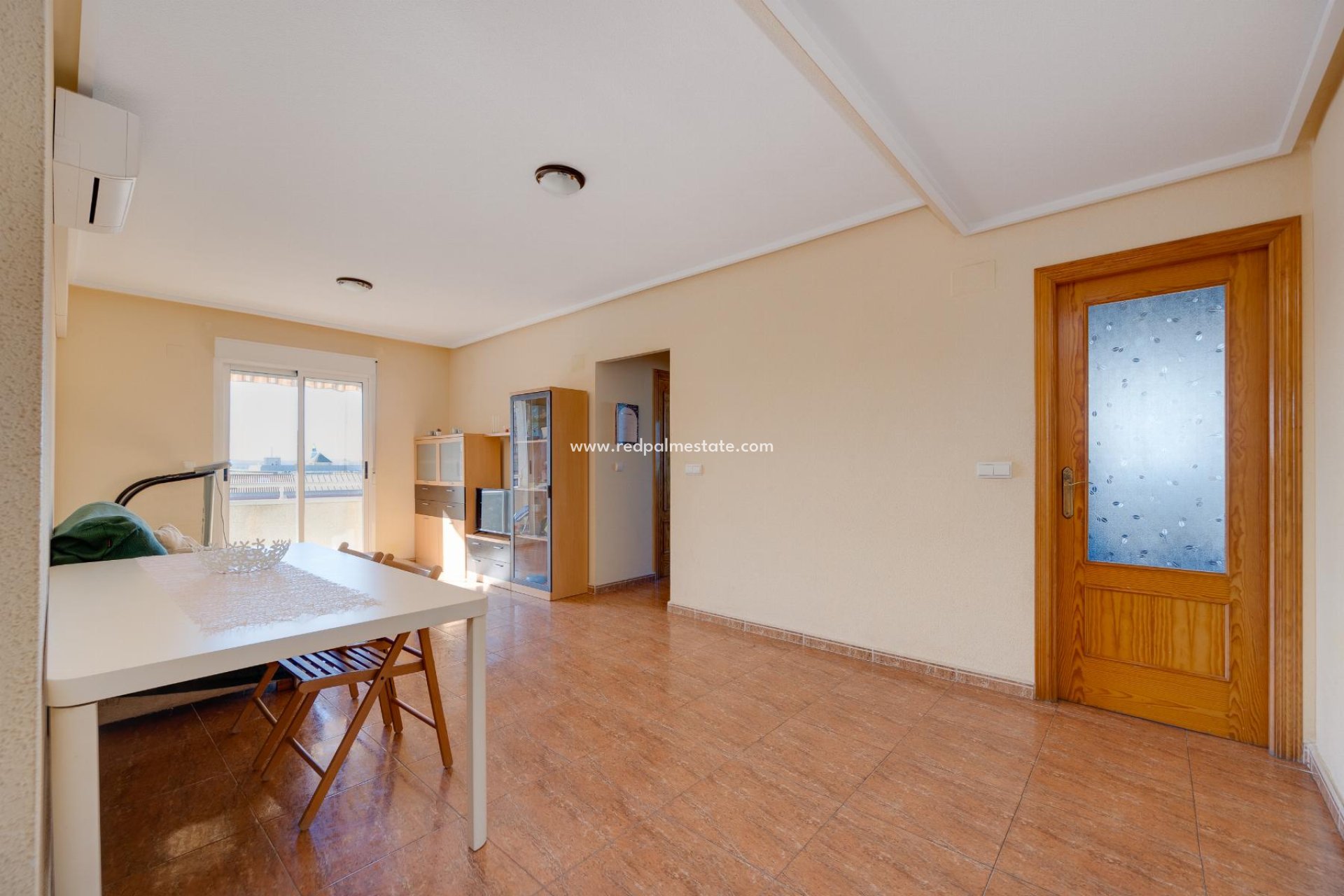 Videresalg - Apartamento -
Torrevieja - PARQUE DE LAS NACIONES