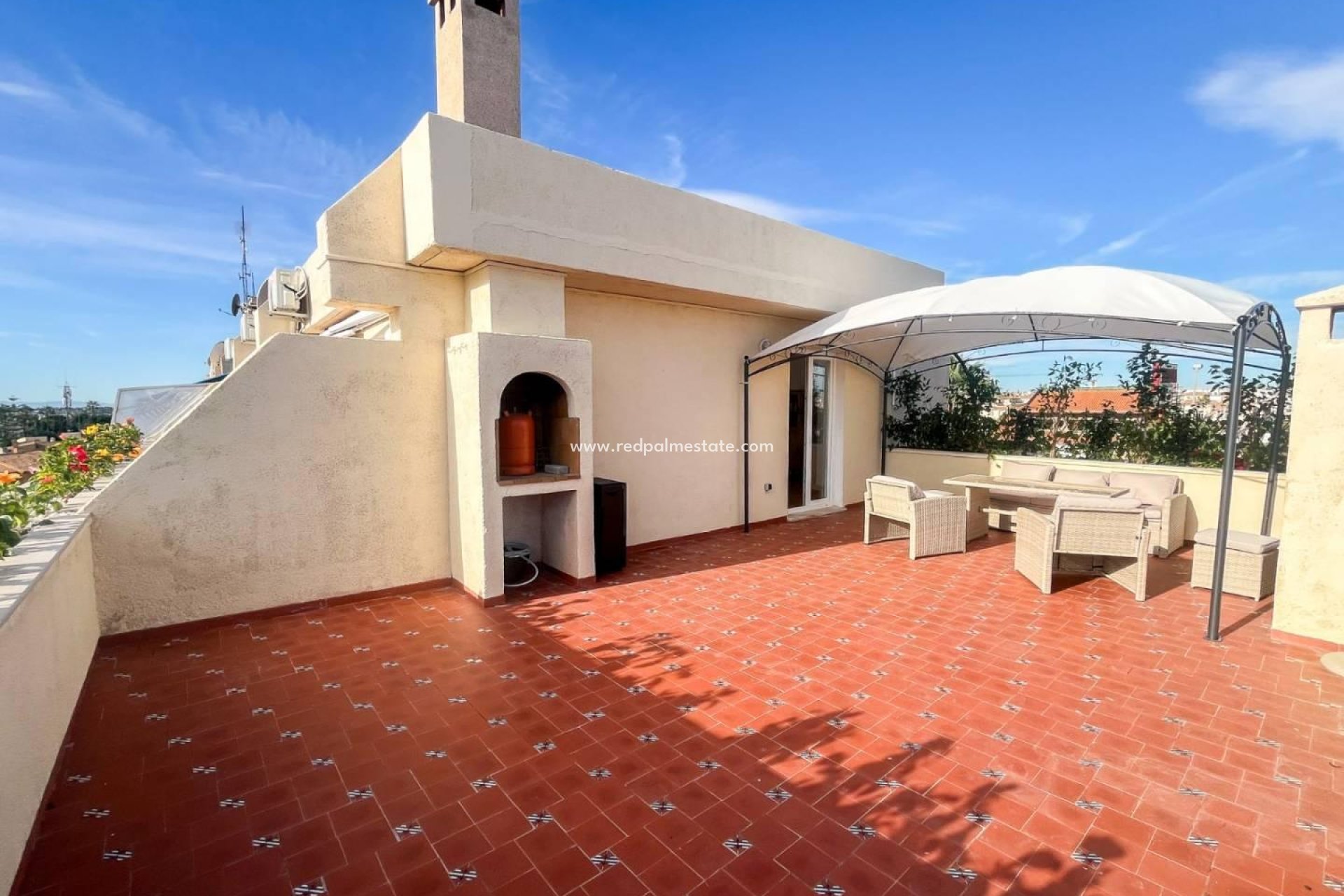 Videresalg - Apartamento -
Torrevieja - Punta prima