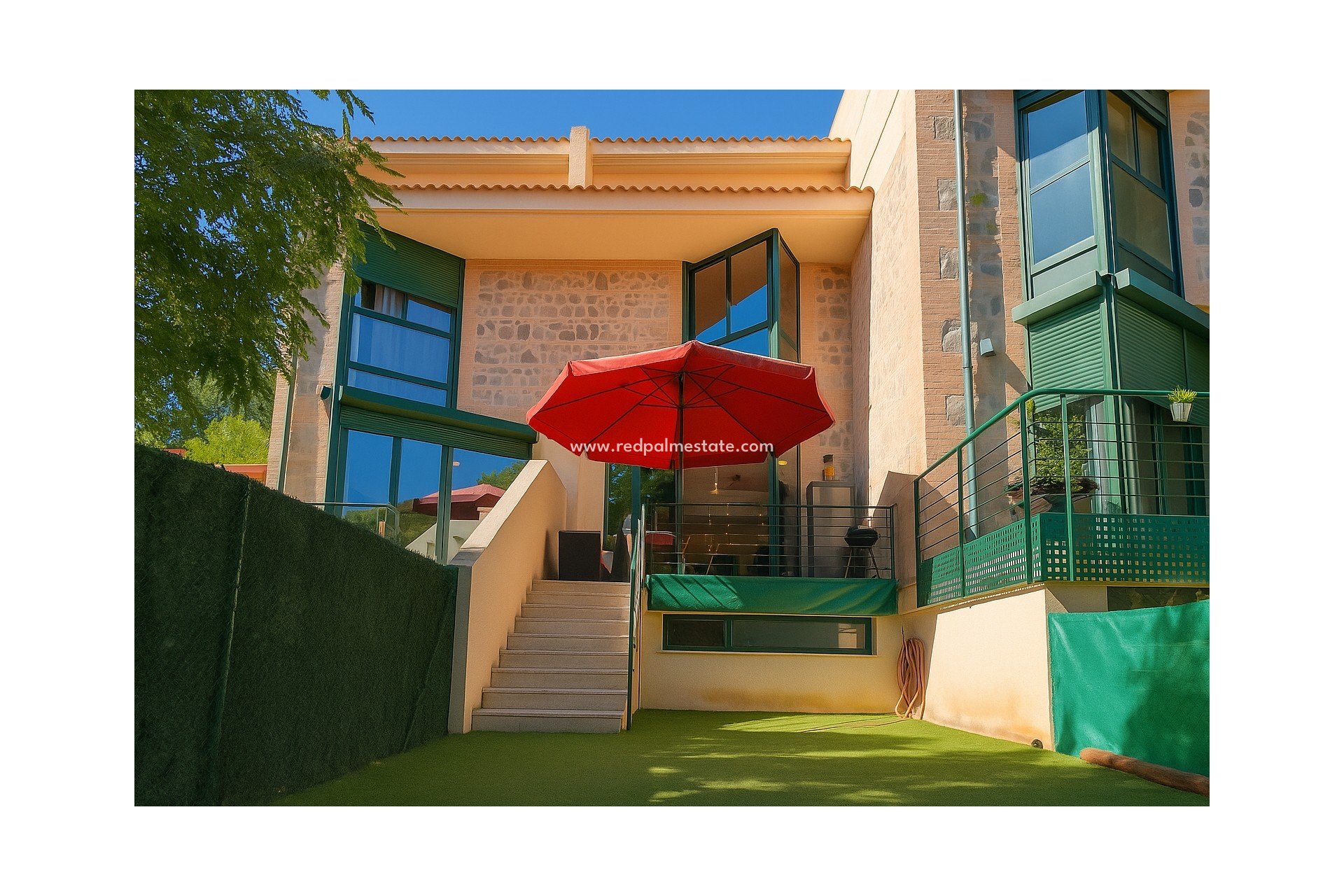 Videresalg - Bungalow -
Alicante - Lloixa