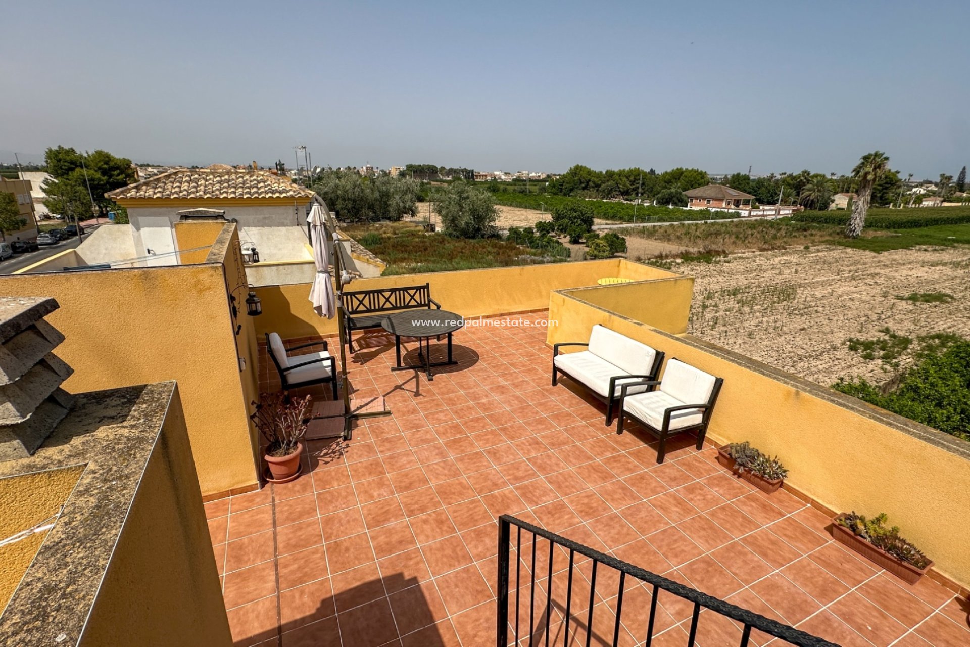Videresalg - Bungalow -
Daya Nueva - Costa Blanca