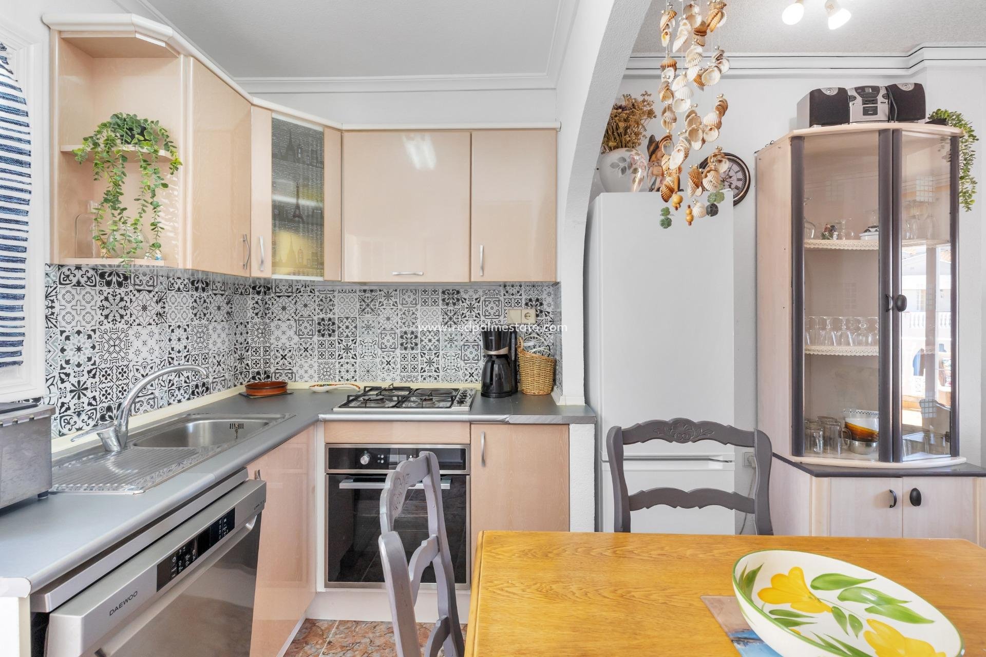 Videresalg - Bungalow -
Guardamar del Segura - El Moncayo