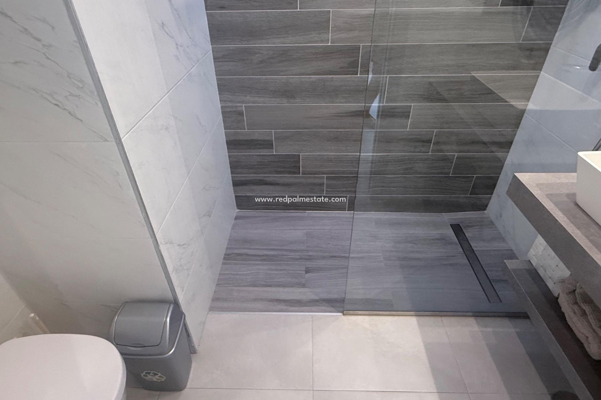 Videresalg - Bungalow -
Guardamar del Segura - EL RASO