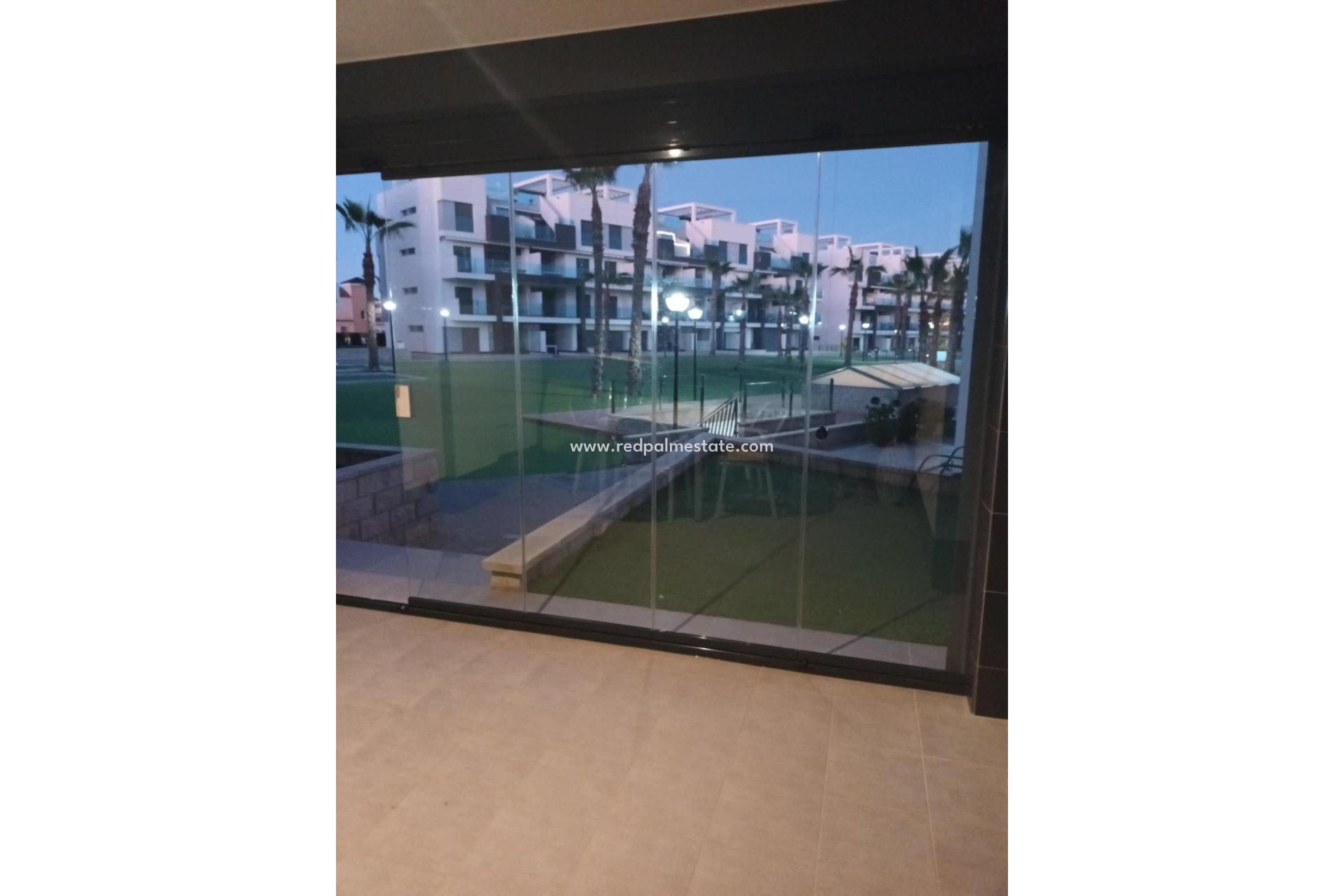 Videresalg - Bungalow -
Guardamar del Segura - EL RASO