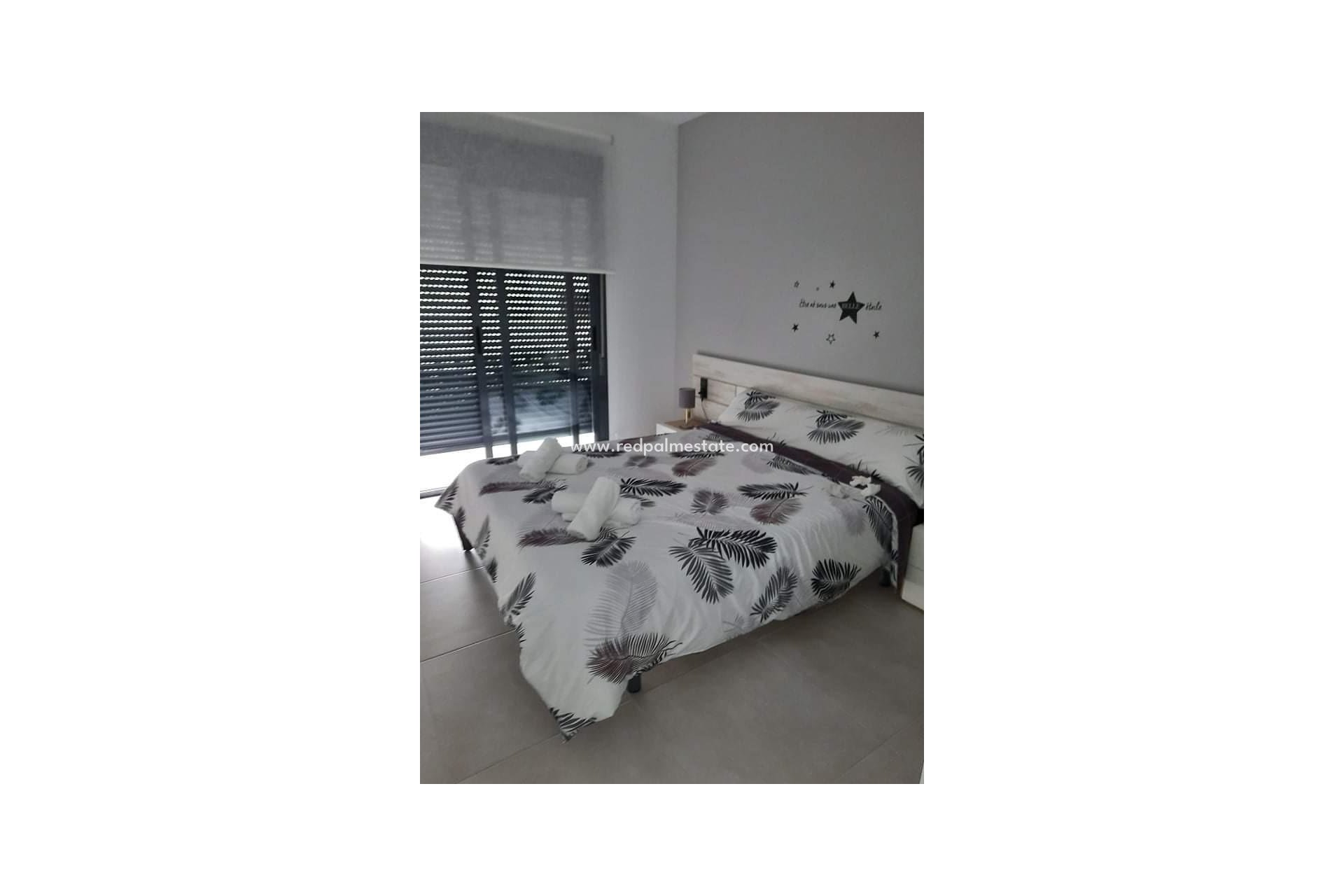 Videresalg - Bungalow -
Guardamar del Segura - EL RASO