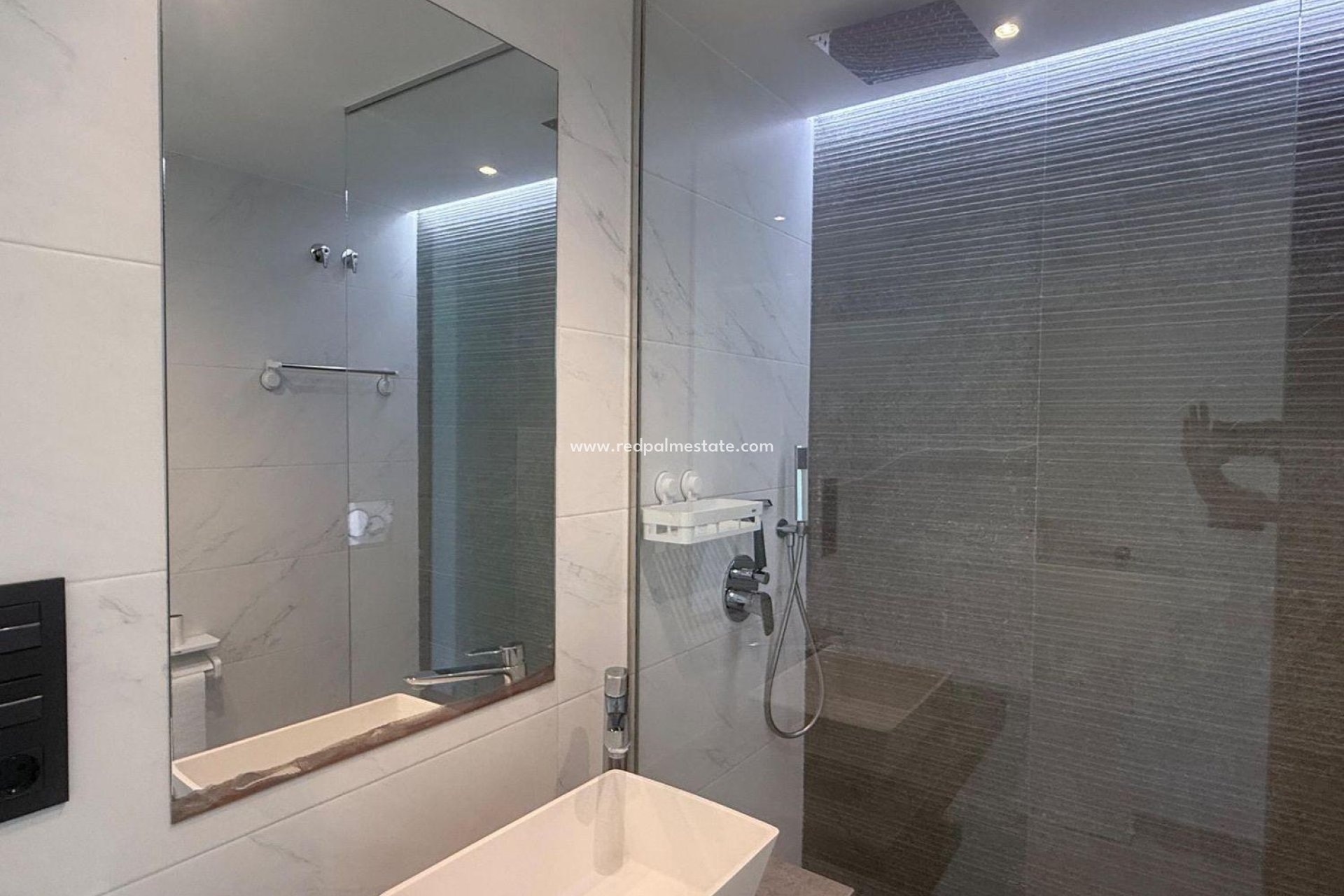 Videresalg - Bungalow -
Guardamar del Segura - Oasis Beach