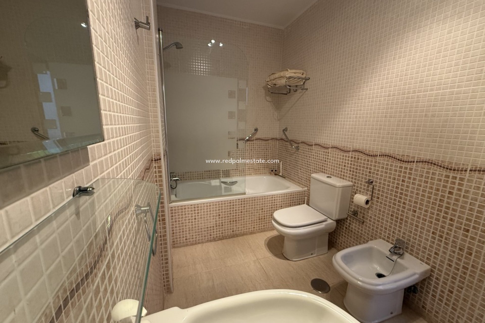 Videresalg - Bungalow -
La Puebla