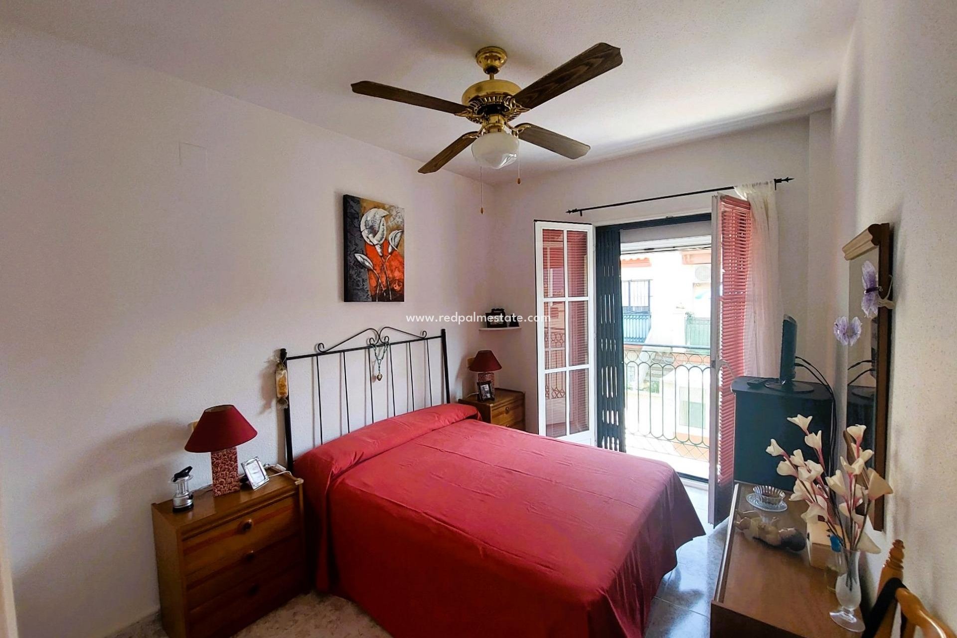 Videresalg - Bungalow -
Orihuela Costa - Costa Blanca