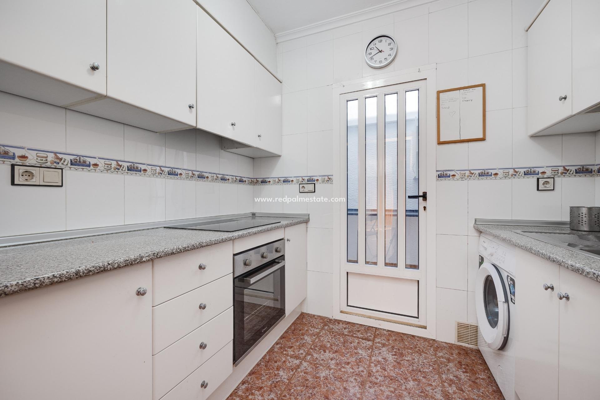 Videresalg - Bungalow -
Orihuela Costa - Desamparados-hurchillo-torremendo