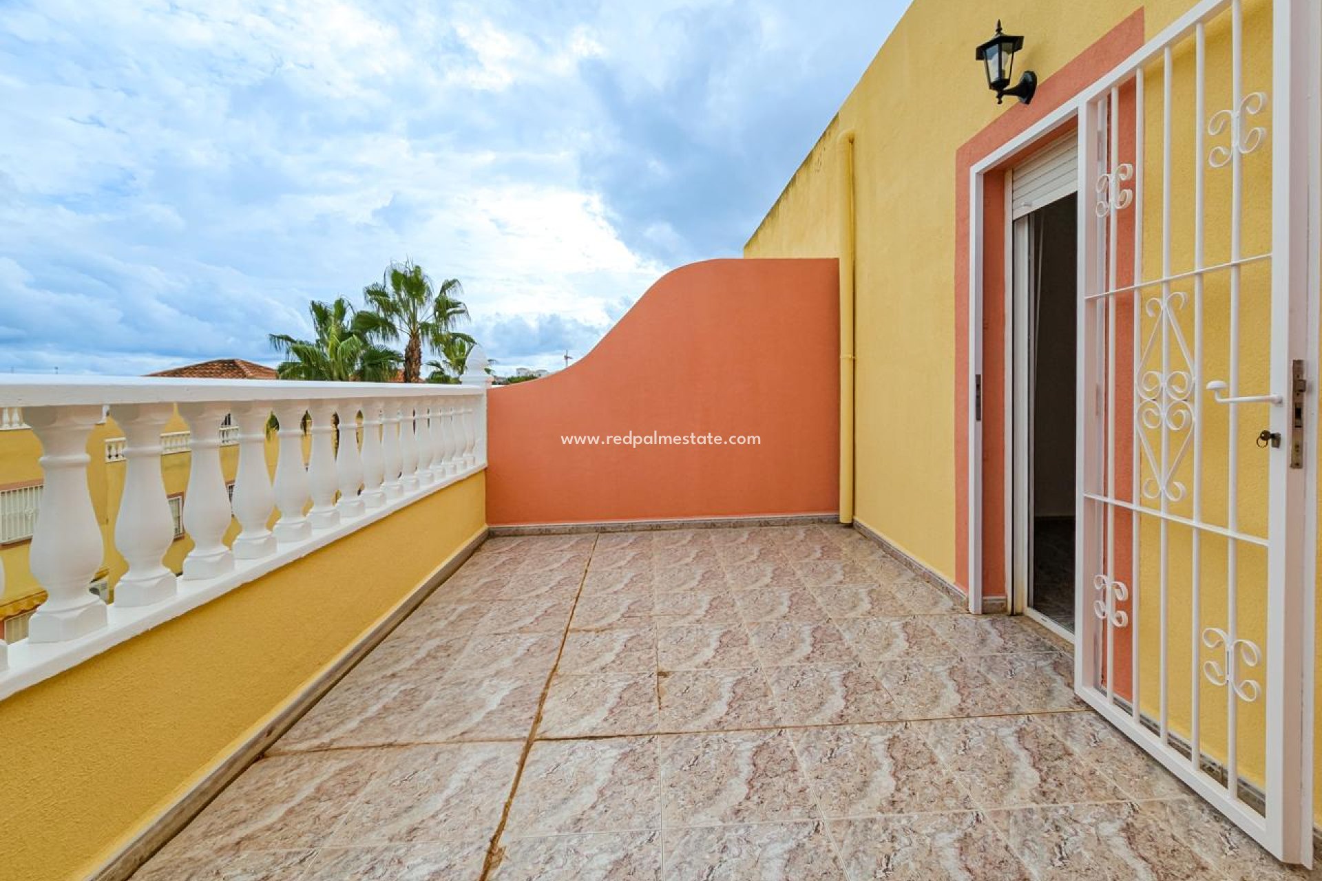 Videresalg - Bungalow -
Orihuela Costa - Inland